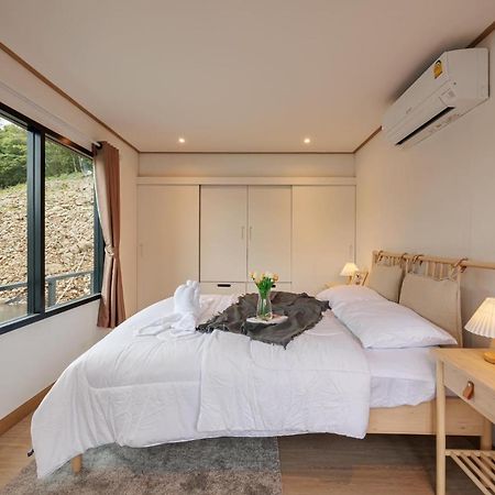 Lakeation Kanchanaburi Ban Wang Khun Knachen Exterior foto